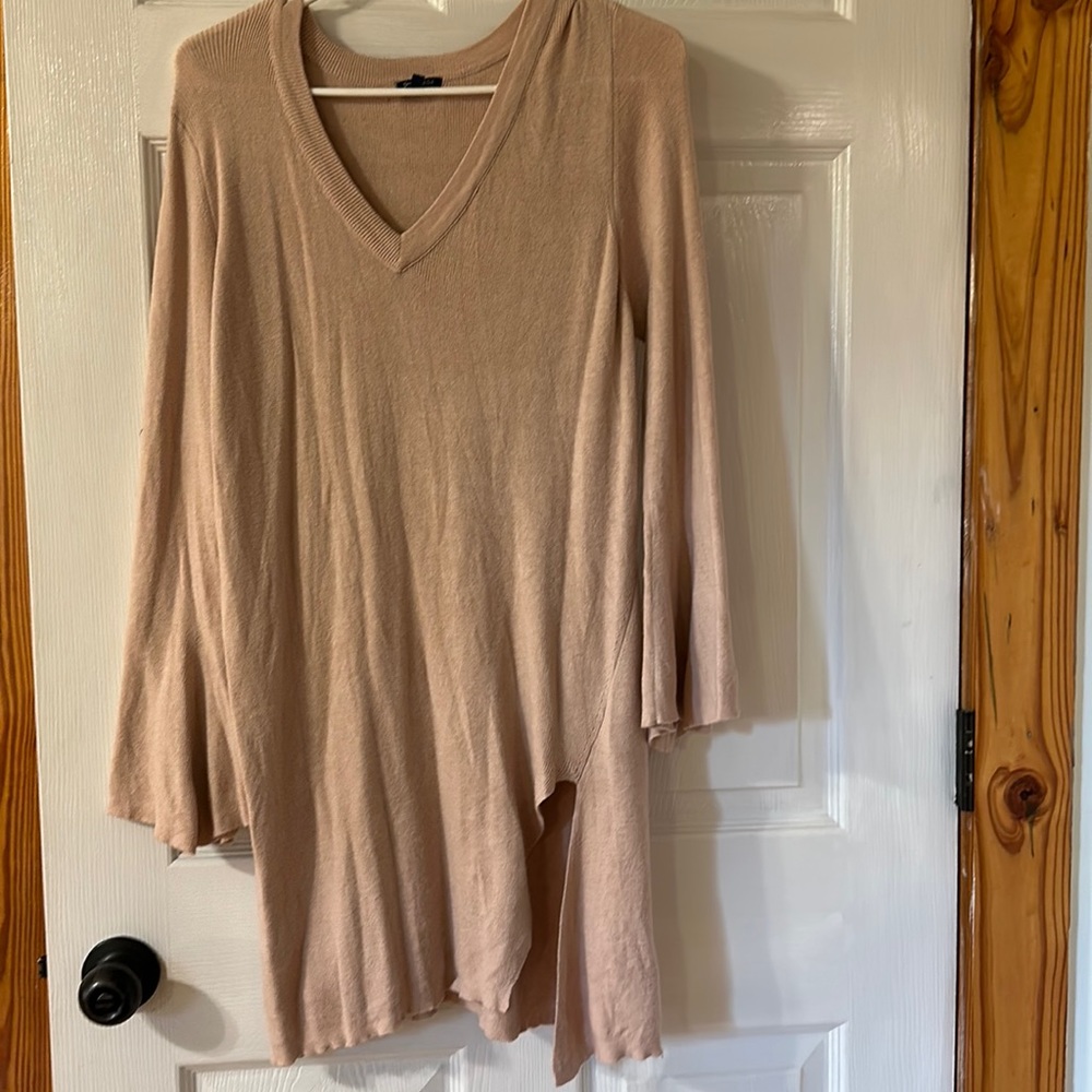 Splendid Soft Tunic Sweater
